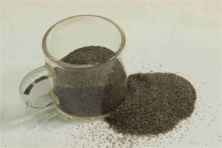 Smeđi aluminijev oksid